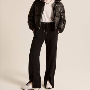 Abercrombie Wide Leg Split Hem Sweatpants